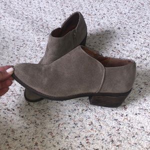 Lucky Brand Leather Lined Booties
